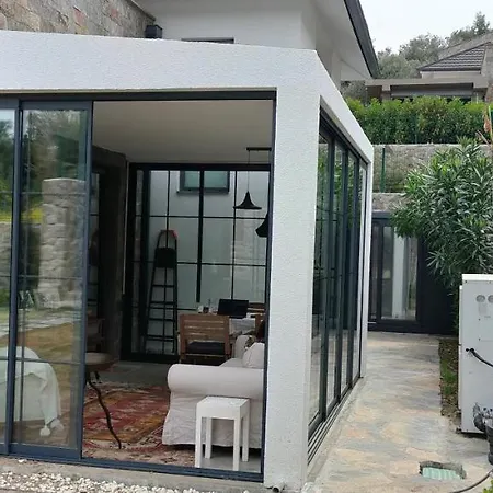 Villa Cosy, Luxury In Yakakoy, With 4 Master Private Garden And Pool Nested In The Olive Tree Fields Bodrum